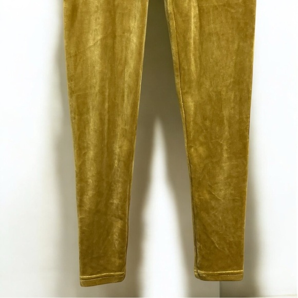 🌻NWOT NEW Aerie Offline After Party Velvet Velour Leggings Size Small - Picture 3 of 7